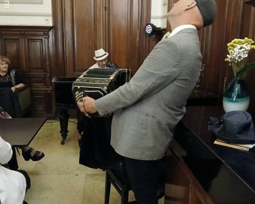 35852 12 Show íntimo en Petit Palais de Recoleta