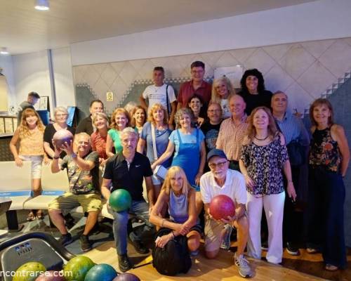 35865 31 VAMOS AL BOWLING EN PATERNAL