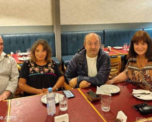 35866 3 NOS VEMOS? Caminamos y seguimos festejando la vida