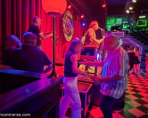 35871 7 CAMINANTE, SI TE GUSTA EL ROCK ESTA NO TE LA PODES PERDER. Revivi la magia de Creedence por Fortunate Sons, una banda tributo a esta mitica agrupacion