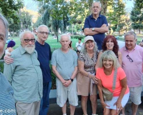 35900 1 NOS VEMOS? Caminamos y festejamos la vida