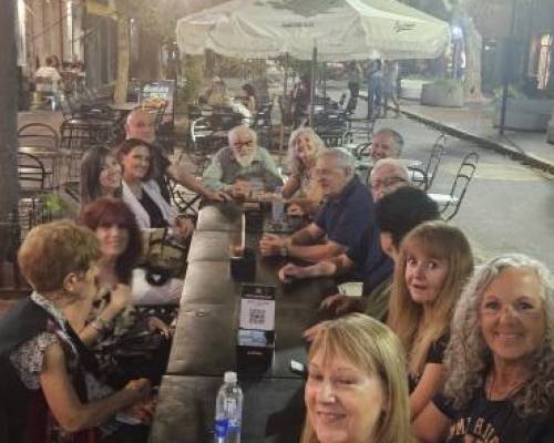 35900 11 NOS VEMOS? Caminamos y festejamos la vida