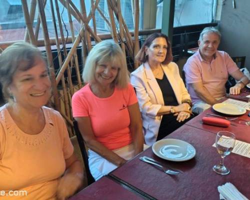 35900 5 NOS VEMOS? Caminamos y festejamos la vida