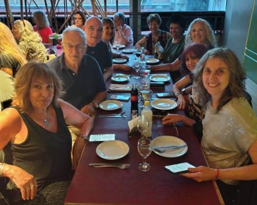 35900 7 NOS VEMOS? Caminamos y festejamos la vida