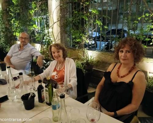 35909 4 Cena en el patio de una casona de Palermo