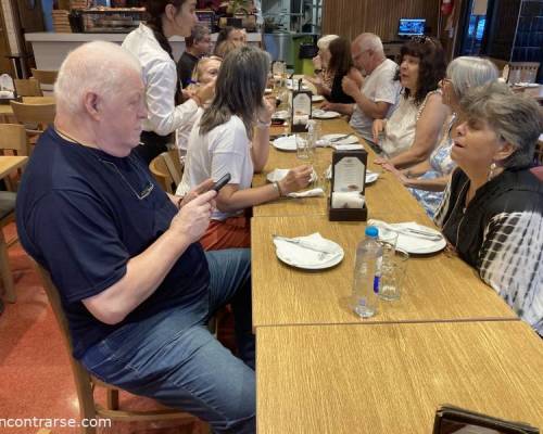 35921 16 CERRAMOS EL FINDE, EL DOMINGO, NOS JUNTAMOS A COMER EN LDZ...!!!