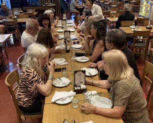 35921 4 CERRAMOS EL FINDE, EL DOMINGO, NOS JUNTAMOS A COMER EN LDZ...!!!