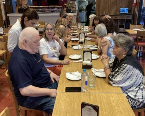 35921 5 CERRAMOS EL FINDE, EL DOMINGO, NOS JUNTAMOS A COMER EN LDZ...!!!