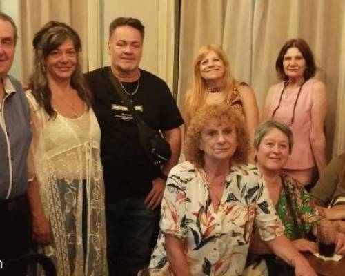 35975 12 BUSCO UN BUEN AMOR