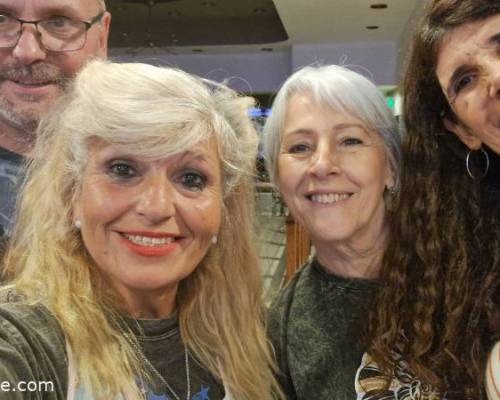 35987 27 “ Vamos al BOWLING el Viernes?,....tengo ganas de jugar....