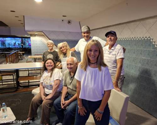 35987 5 “ Vamos al BOWLING el Viernes?,....tengo ganas de jugar....