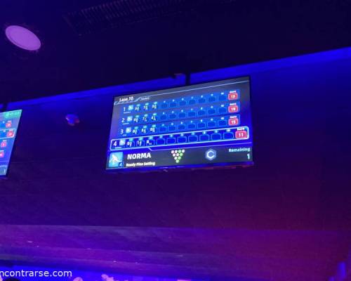 35998 10 BOWLING EN EL BOULEVARD SHOPPING ADROGUE, JUSTO QUE LO NECESITABAMOS...!!