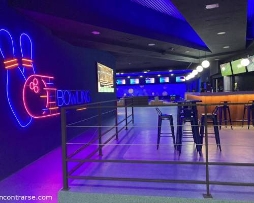 35998 15 BOWLING EN EL BOULEVARD SHOPPING ADROGUE, JUSTO QUE LO NECESITABAMOS...!!
