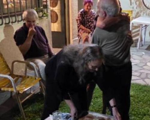 36017 10 COMIDA Y GUITARREADA EN LO DE MAJO!!!