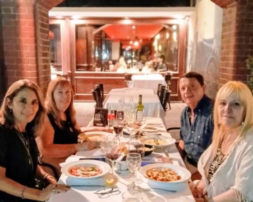 36021 8 Una pausa, con sabor italiano y con vista al rio