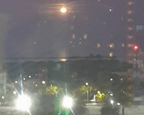 36036 12 BIG BEN MIRADOR CON LA LUNA LLENA