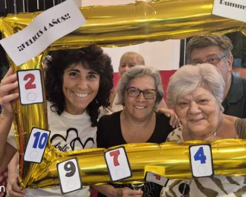 36061 33 AMIGOS, HOY ESTAMOS DE FESTEJO!!!!