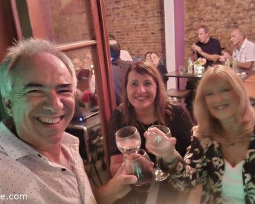 36086 11 COMBO FESTEJO: picada, pizza, show, baile y tortas con la mejor compañía.