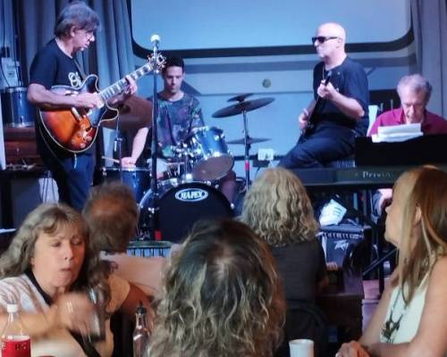 36098 14 JAZZ EN PATERNAL: Un refugio de paz ante la llegada del otoño