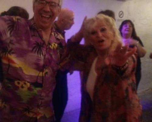 36100 34 MERIENDA Y FIESTA OCHENTOSA EN PALERMO SOHO !  