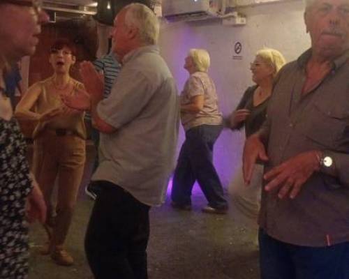 36100 7 MERIENDA Y FIESTA OCHENTOSA EN PALERMO SOHO !  