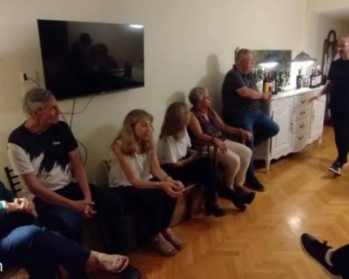 36101 10 CLINICA DE VINOS Y CATA VARIETAL