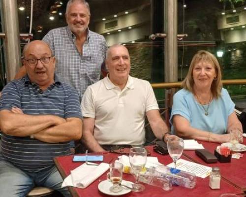 36120 20 NOS VEMOS? Caminamos y seguimos festejando la vida