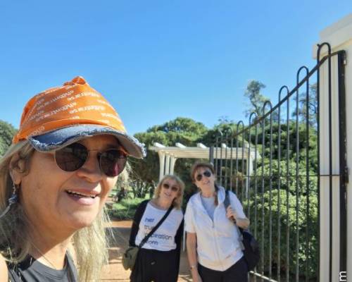 36167 2 Entre Risas y Verde ,,,Caminar, Respirar, Compartir