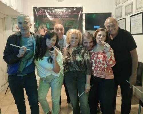 36187 1 AGREGAMOS UN NUEVO DIA!!VOLVEMOS A CANTAR! 10 AÑO CONSECUTIVO DEL TALLER DE CANTO OYE TU VOZ  !