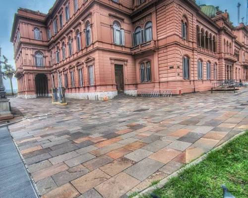 36194 25 Foto / Plaza de Mayo. Un lugar mil miradas.