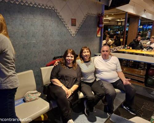 36199 14 “ Vamos al BOWLING el Viernes?,....tengo ganas de jugar....