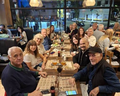 36199 21 “ Vamos al BOWLING el Viernes?,....tengo ganas de jugar....