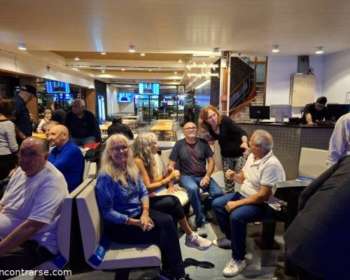 36199 7 “ Vamos al BOWLING el Viernes?,....tengo ganas de jugar....