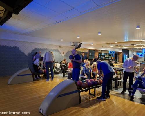 36199 9 “ Vamos al BOWLING el Viernes?,....tengo ganas de jugar....