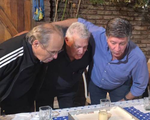 36253 15 COMIDA Y GUITARREADA EN LO DE MAJO!!!