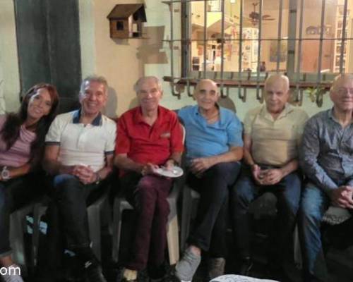 36253 9 COMIDA Y GUITARREADA EN LO DE MAJO!!!