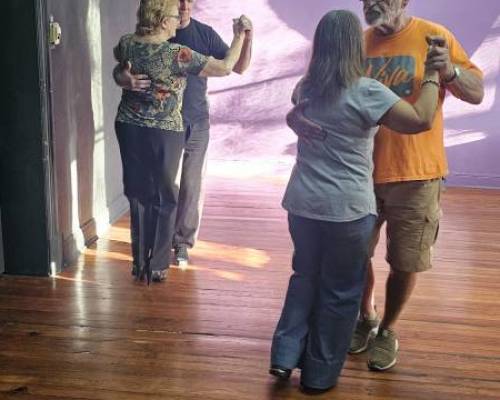 36340 8 CLASES  Y PRACTICAS DE TANGO....