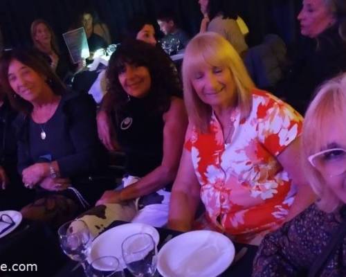 @tere51 @lilianak29 @susanagu @alicia.r :Encuentro Grupal DIA DEL TRABAJADOR  VENI A LA FESTICHOLA  70S 80S 90S 