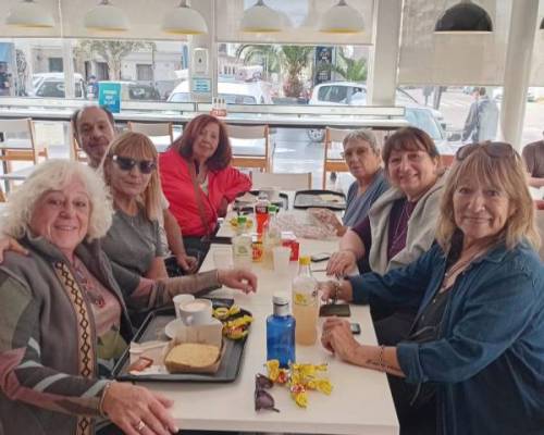 36404 3 VENITE A CAMINAR A  RAMOS... EJERCICIO, CHARLAS Y CAFÉ!