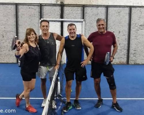 36454 3 ** JUGAMOS AL PADDLE **