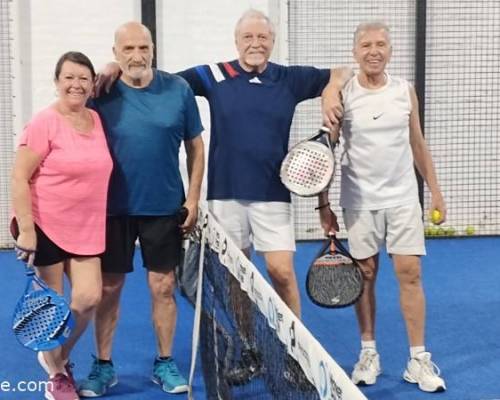 36454 4 ** JUGAMOS AL PADDLE **