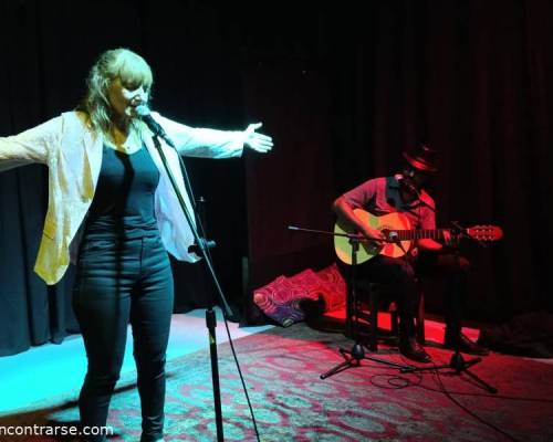 36456 4 CANCIONES Y MUCHO MAS EN LINIERS