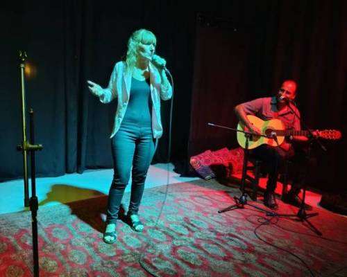 36456 6 CANCIONES Y MUCHO MAS EN LINIERS