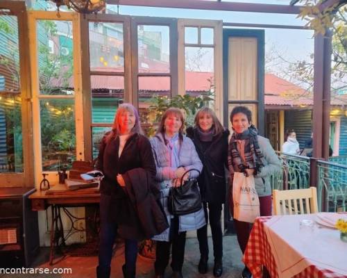 Lindo paseo   Aqui las chicas!!! :Encuentro Grupal PASEO DE LA INMIGRACIÓN