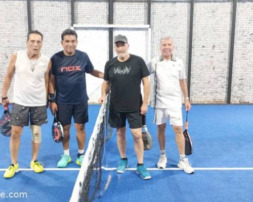 36494 4 ** JUGAMOS AL PADDLE **