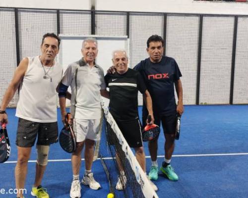 36494 6 ** JUGAMOS AL PADDLE **