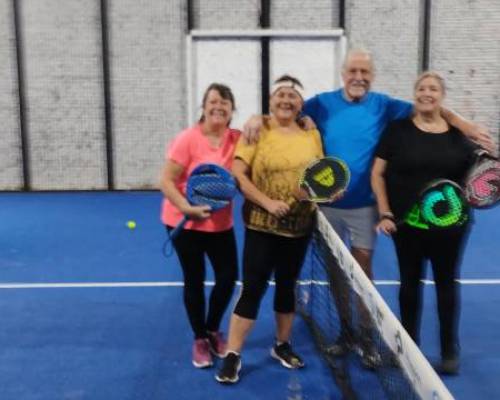 36494 7 ** JUGAMOS AL PADDLE **