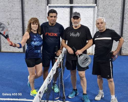 36494 8 ** JUGAMOS AL PADDLE **