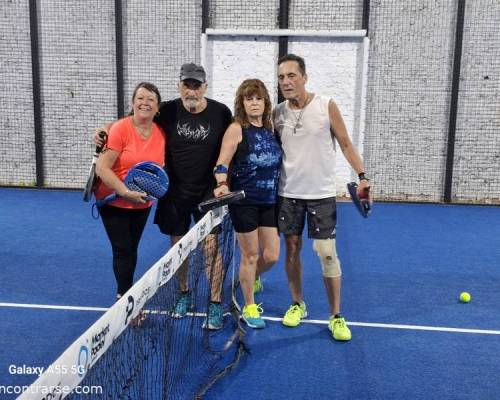 36494 9 ** JUGAMOS AL PADDLE **