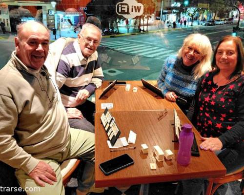 36520 3 Jugamos Rummy en Caballito!!! 